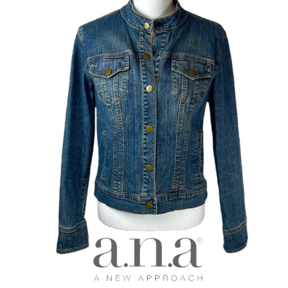 a.n.a Women's Denim Jean Jacket in Blue